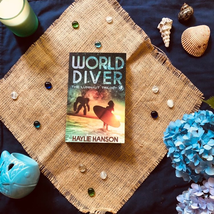 You are currently viewing YA Sci-Fi Book Review: World Diver