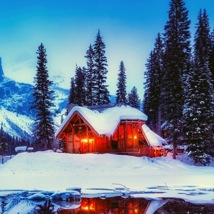 Read more about the article Quiz: In Which Fantasy-Inspired Place Will You Spend This Christmas?